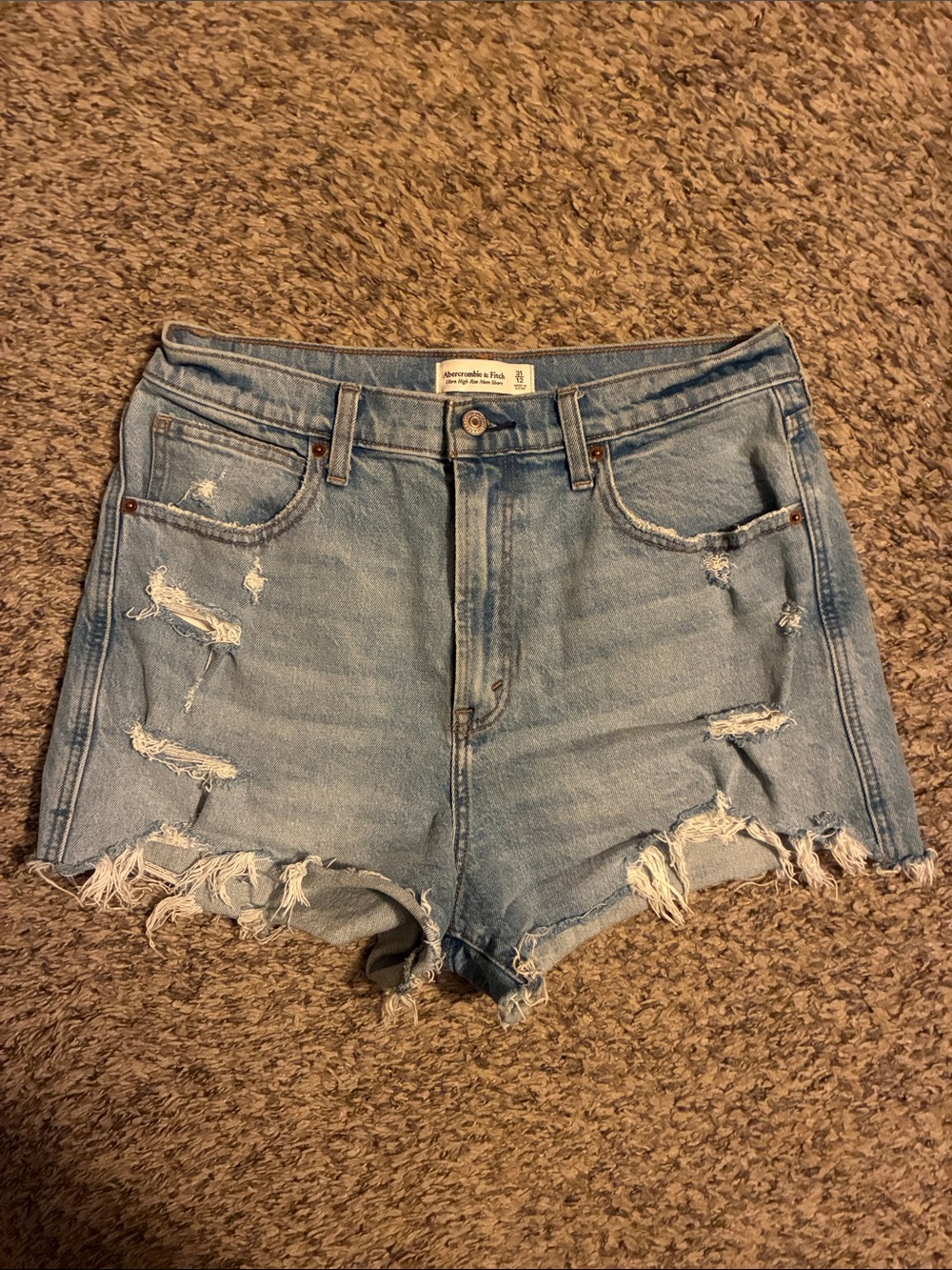 Abercrombie & Fitch ultra high rise mom short -size 31/ 12